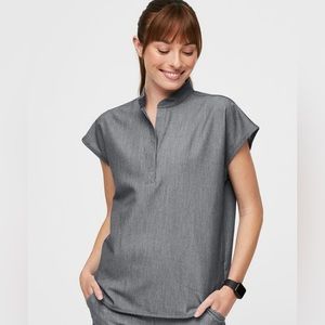 Graphite Figs scrubs